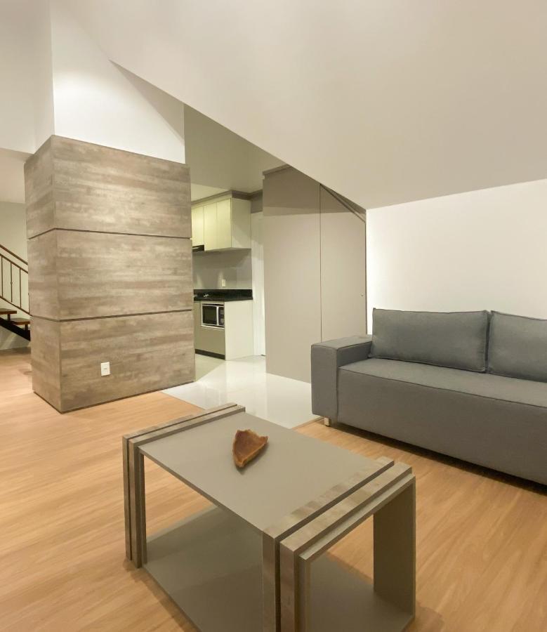 Duplex Novo, Com 02 Suites, Para 06 Pessoas, E 02 Vagas De Garagem 卡内拉 外观 照片