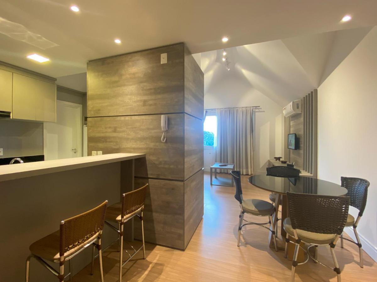 Duplex Novo, Com 02 Suites, Para 06 Pessoas, E 02 Vagas De Garagem 卡内拉 外观 照片